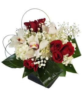 Small Flower Arrangement with Hydrangeas, Red Roses and Orchids
