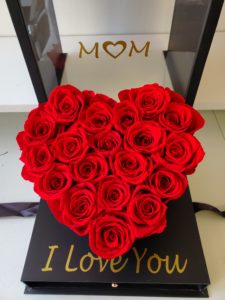 Preserved Red Roses in a Black Heart Box 2