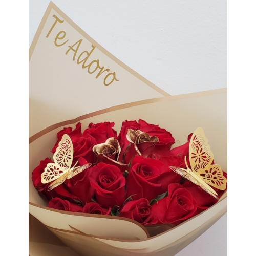 Luxurious Red Roses Hand Bouquet