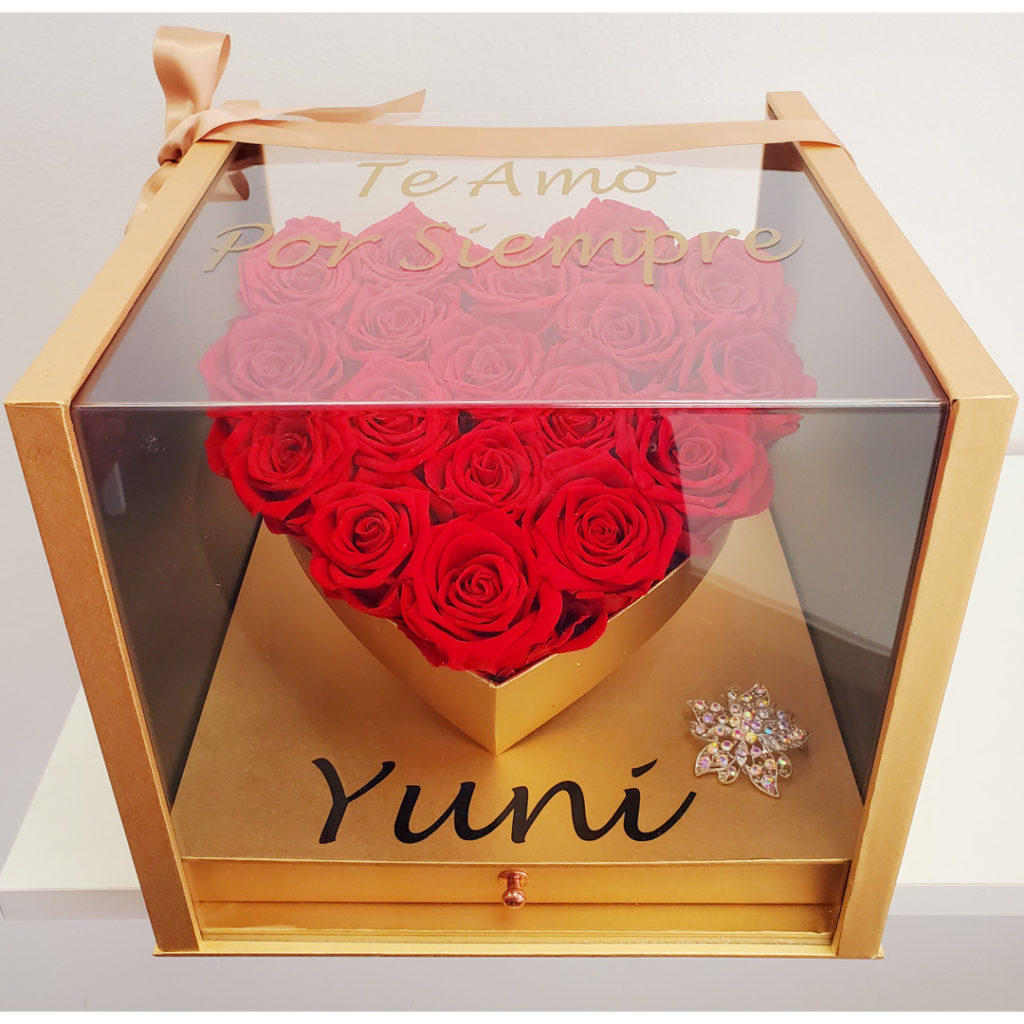 Personalized-Forever-Red-RoseS-Heart-Box