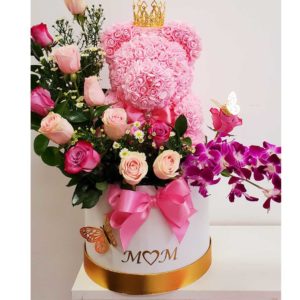 Flower-Big-Pink-Bear-decorated-with-pink-roses