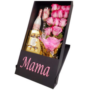 Luxurious-Box-Pink-Roses-Champagne-Chocolates
