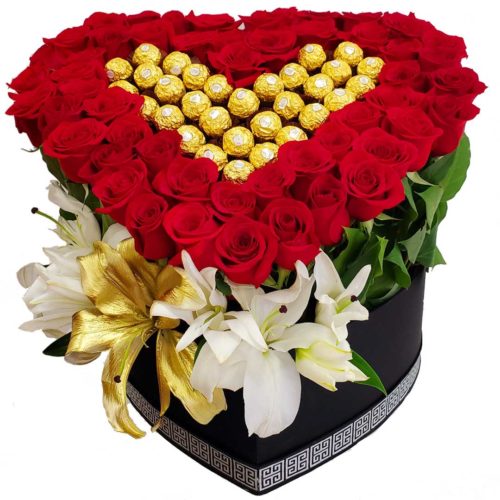 Luxurious-Flower-Arrangement-with-red-roses-and-orchids-2