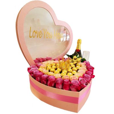 XL-Pink-Heart-Box-with-pink-roses-champagne-and-chocolates