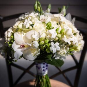 Bridal-Wedding-Bouquet-of-White-Roses-and-Cymbidium-Orchids