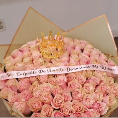 B006 - Personalized 100 Roses Bouquet decorated with a Crown and