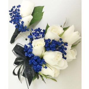 White-Roses-Decorated-with-Blue-Baby-Breath-Corsages