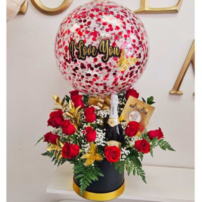 Red-Roses-Ballons-and-chocolate