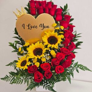 Red-Roses-Cascade-with-a-Gold-Heart